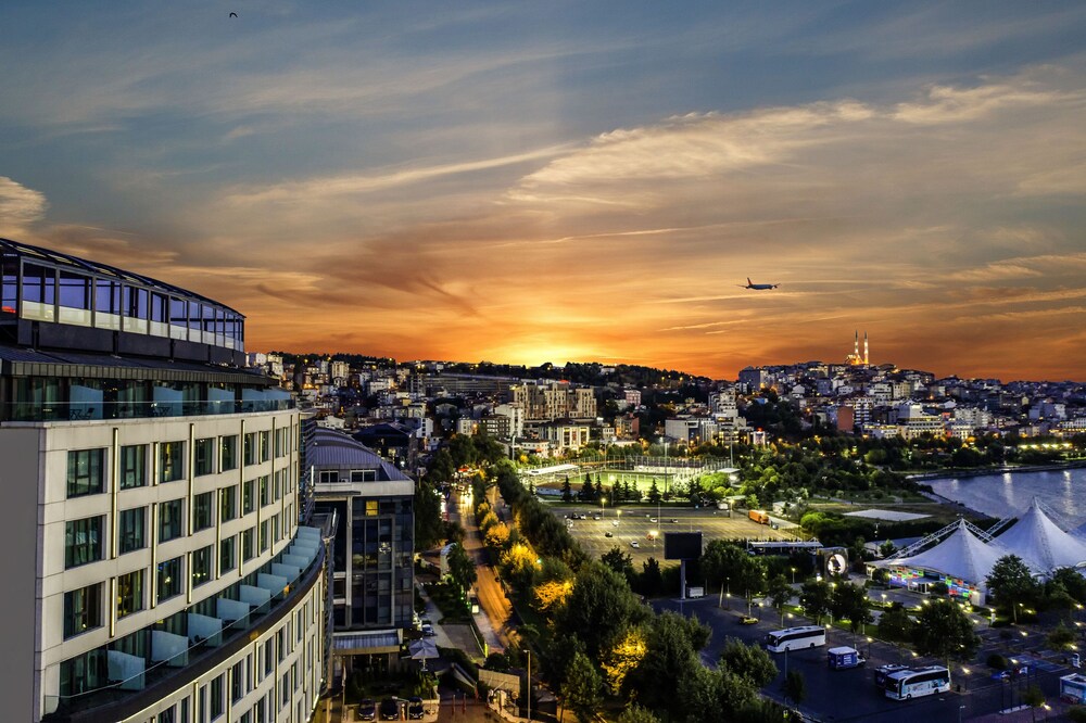 Clarion Hotel Golden Horn