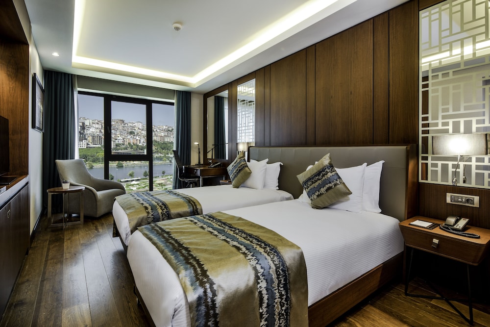 Clarion Hotel Golden Horn