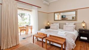 In-room safe, desk, free WiFi, linens
