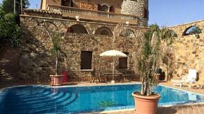 Piscina stagionale all'aperto