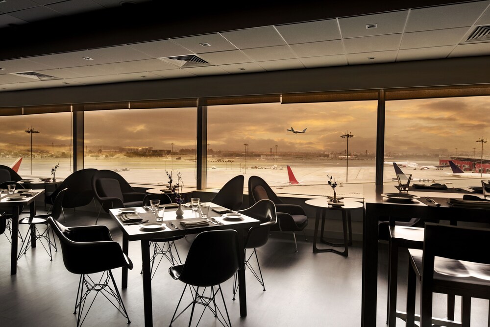 Hotels Close To Indira Gandhi International Airport Hotels Close To Indira Gandhi International Airport