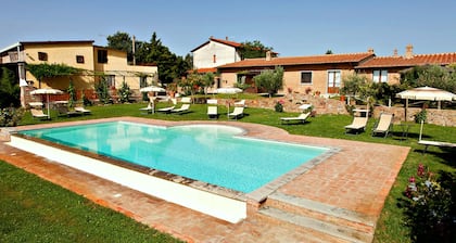 Agriturismo Pratovalle