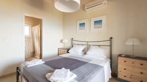 Premium bedding, free cribs/infant beds, free WiFi