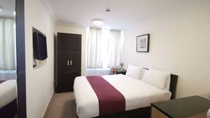 Desk, iron/ironing board, free WiFi, linens