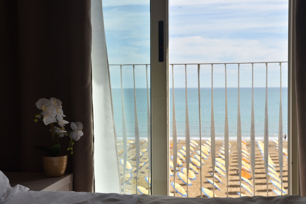 Photo - Hotel Solemare - Frontemare - 3 Stelle Superior