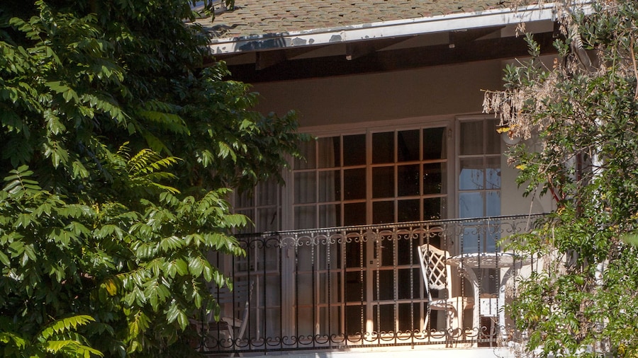 Darrenwood Guest House