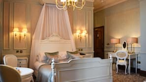 Luxe beddengoed, een kluis op de kamer, individueel gedecoreerd