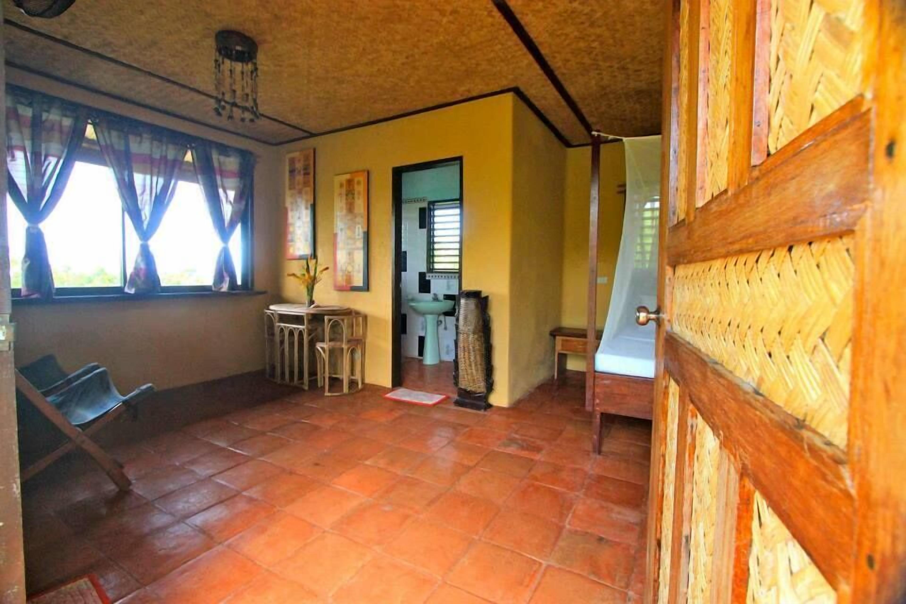 Casa Rosa Taytay in Taytay, Philippines