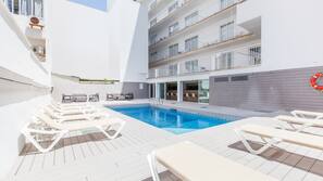 Piscina stagionale all'aperto