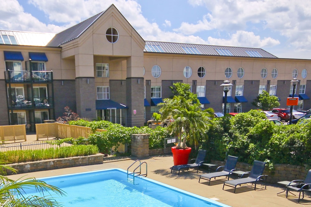 Hôtel Lindbergh Québec - Place Laurier: 2019 Room Prices $86, Deals