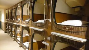 Coffre-forts dans les chambres, Wi-Fi gratuit, draps fournis