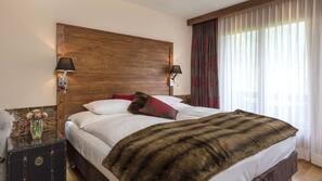 Premium bedding, minibar, in-room safe, desk
