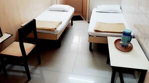 In-room safe, free WiFi