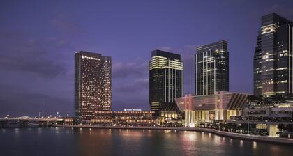 Four Seasons Hotel Abu Dhabi at Al Maryah Island