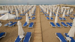Privatstrand in der Nähe, kostenloser Shuttle zum Strand, Liegestühle