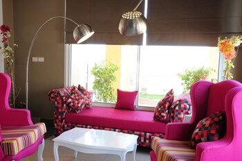 La Playa Hotel Club Reviews Photos Rates Ebookers Com