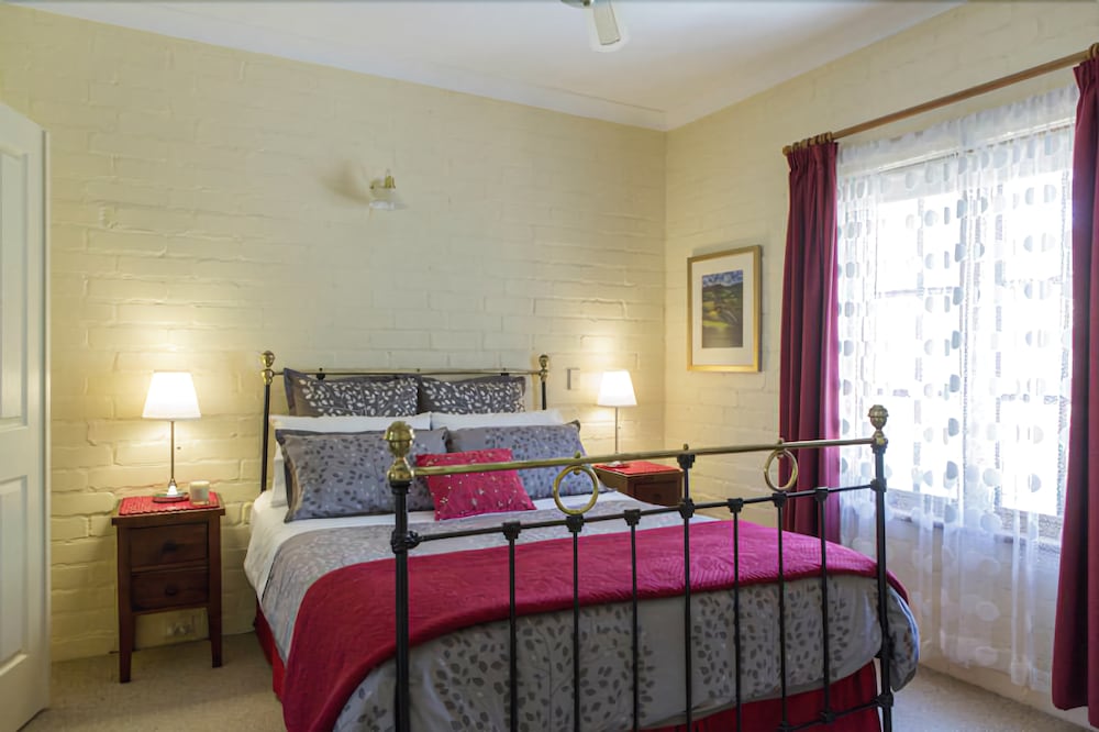 Battunga Bed & Breakfast