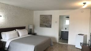 Desk, iron/ironing board, rollaway beds, free WiFi