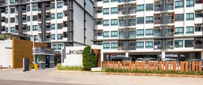 Jk リビング ホテル サービス アパートメント チャチューンサオ の宿泊予約 ホテルズドットコム