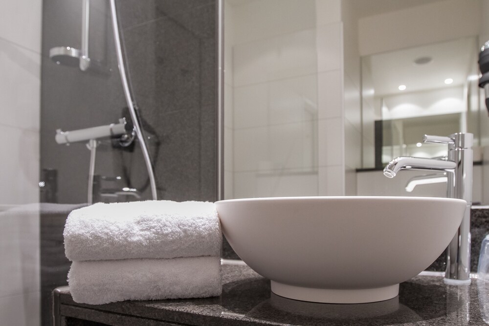 Motel One Stuttgart-Bad Cannstatt, Stuttgart - Empfehlungen, Fotos ... Motel One Stuttgart-Bad Cannstatt, Stuttgart - Empfehlungen, Fotos ...