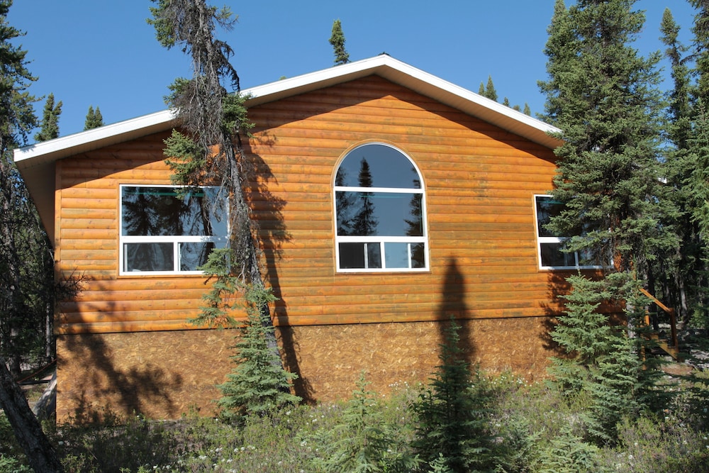 Minor Bay Lodge & Outposts in Wollaston Lake Best Rates & Deals on Orbitz