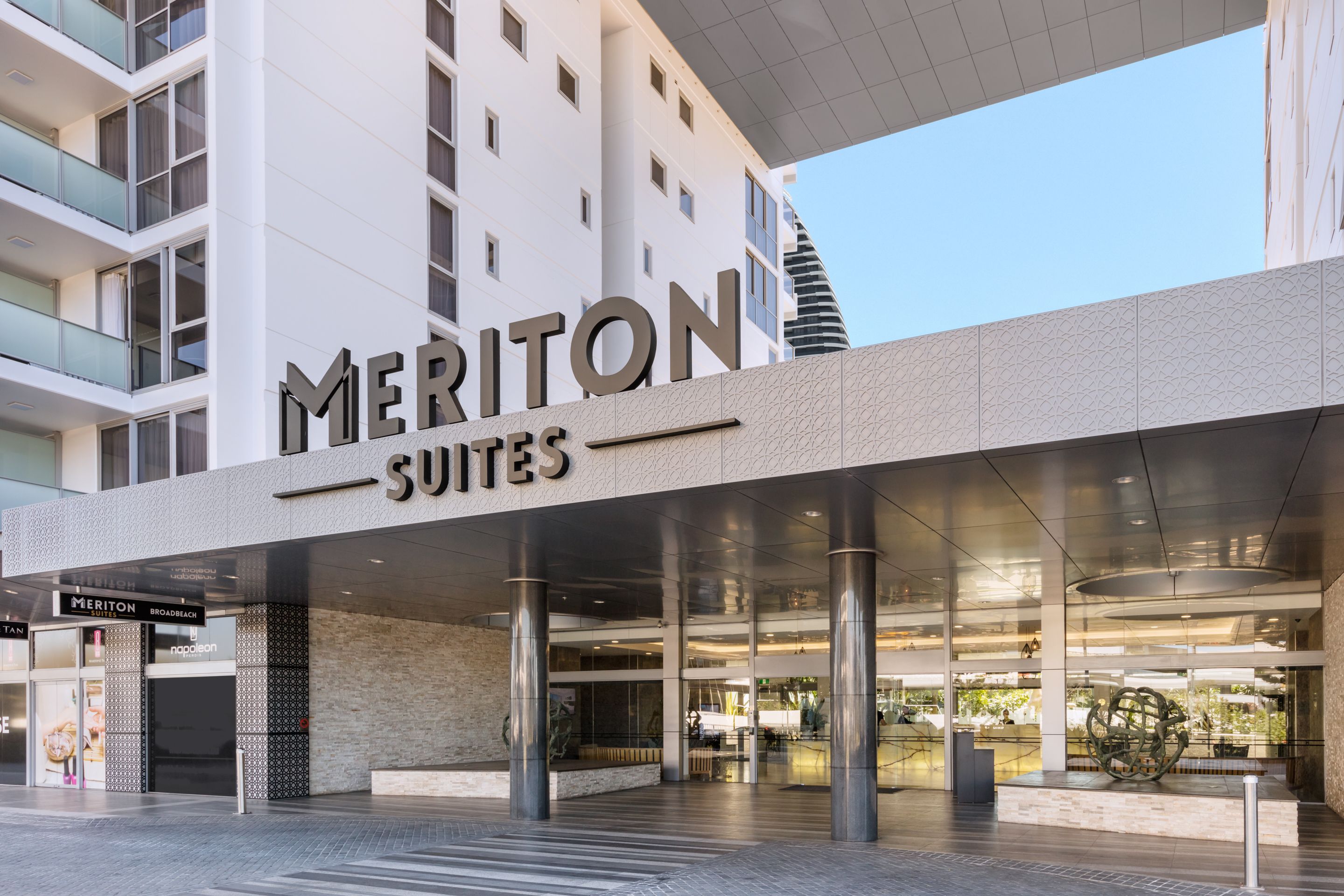 Meriton Suites Broadbeach, Gold Coast