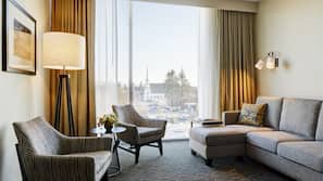 Egyptian cotton sheets, premium bedding, down duvets, pillow-top beds