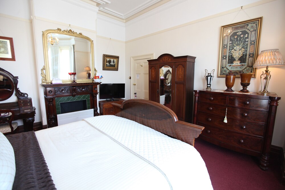 The Grand On Macfie