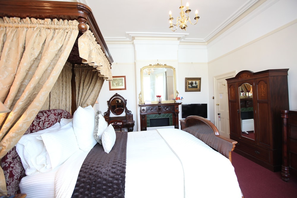 The Grand On Macfie