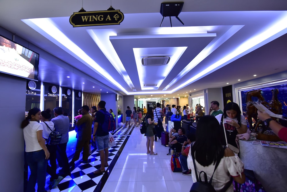 Grand Pink Hotel Hat Yai Reviews, Photos & Rates