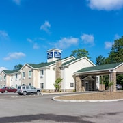 Top 10 Hotels In Erie Pa 55 Hotel Deals On Expedia Cobblestone Hotel Suites Harborcreek