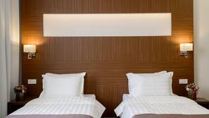 Minibar, in-room safe, desk, blackout curtains