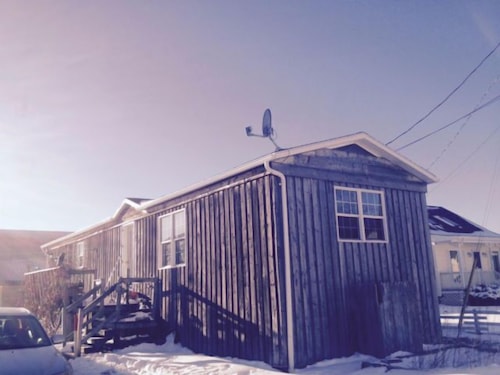 Great Place to stay Lands End Beach Cottage near Pointe-du-Chene