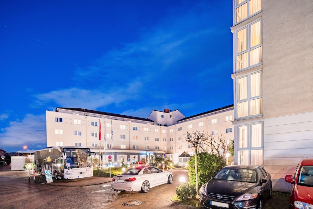 Amedia Boardinghouse Frankfurt Airport in Raunheim, Germany