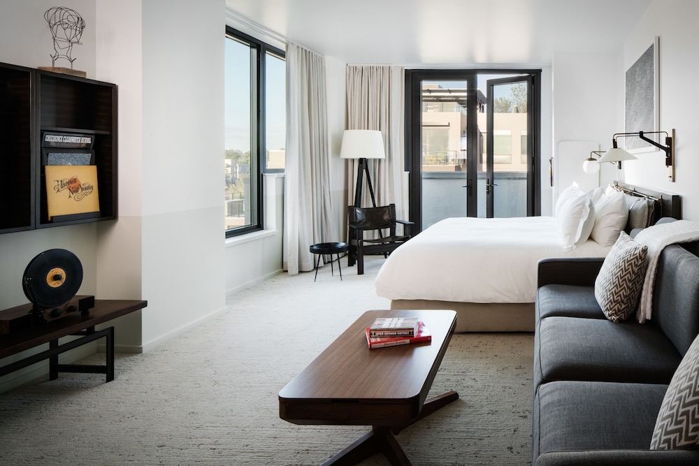Halcyon A Hotel In Cherry Creek Denver Rates Reviews Halcyon A Hotel In Cherry Creek Denver Rates Reviews On Orbitz