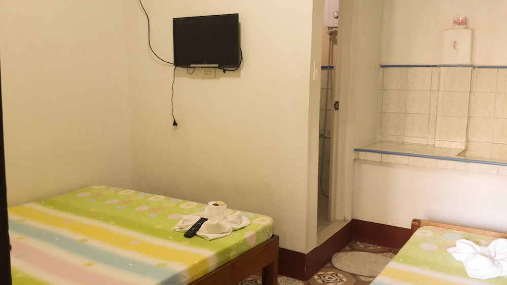 Photo - Eden Travellers Lodge