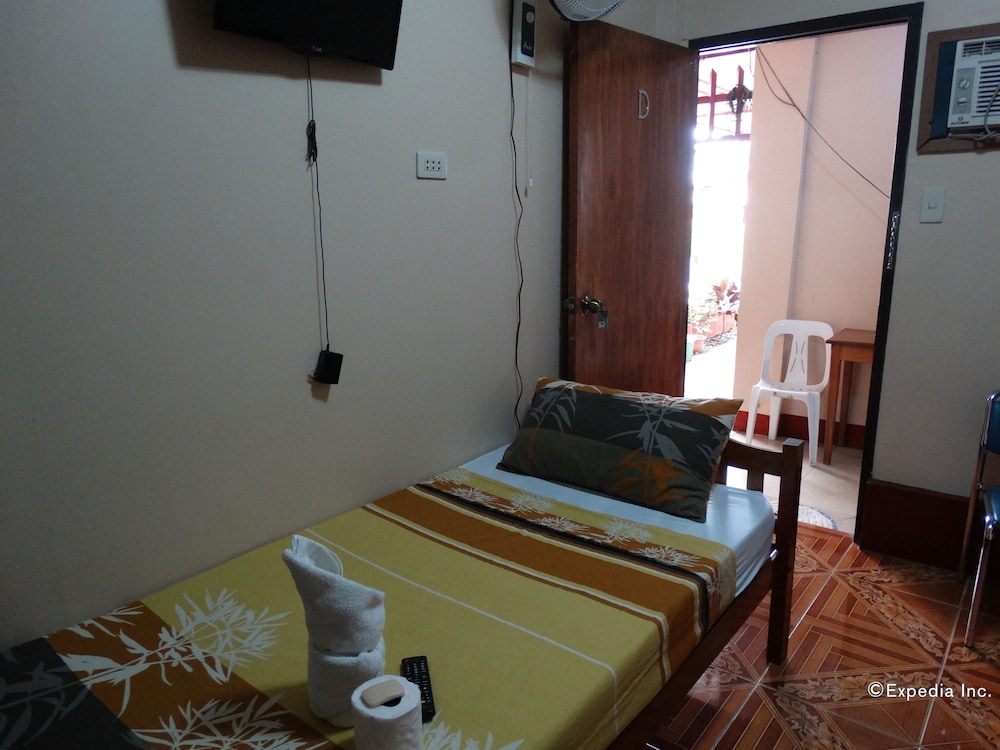 Photo - Eden Travellers Lodge