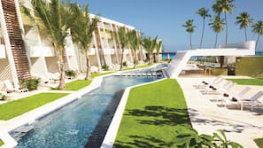 onyx cana punta loungers