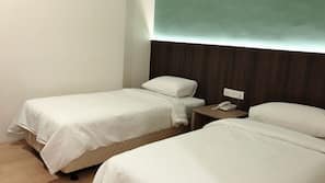In-room safe, desk, iron/ironing board, free WiFi