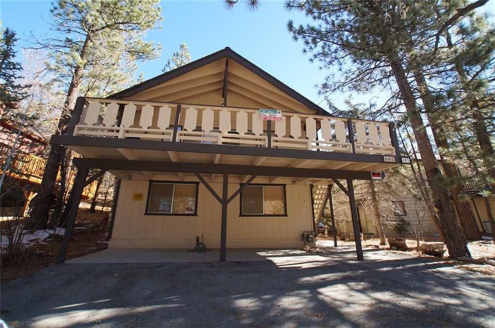 Big Bear Cool Cabins Big Bear Lake Homes Reviews Photos