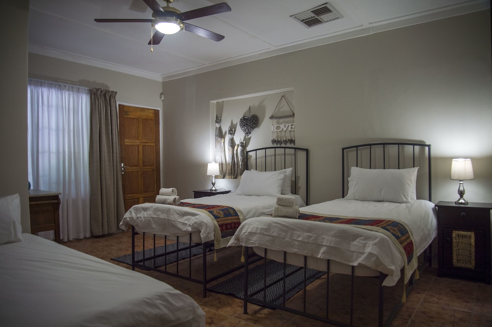 Tsumeb Backpackers Safari In Tsumeb Hotel Rates Reviews On
