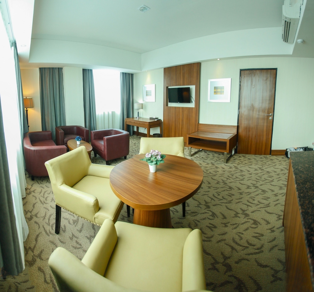 Demelia Hotel In Makassar Cheap Hotel Deals Rates - 