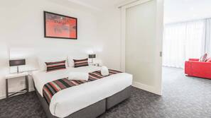 Tempur-Pedic beds, desk, iron/ironing board, free WiFi