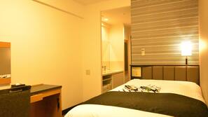 Down comforters, desk, iron/ironing board, free WiFi