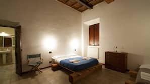 1 bedroom, down comforters, desk, iron/ironing board