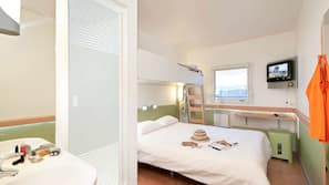 Desk, iron/ironing board, free WiFi