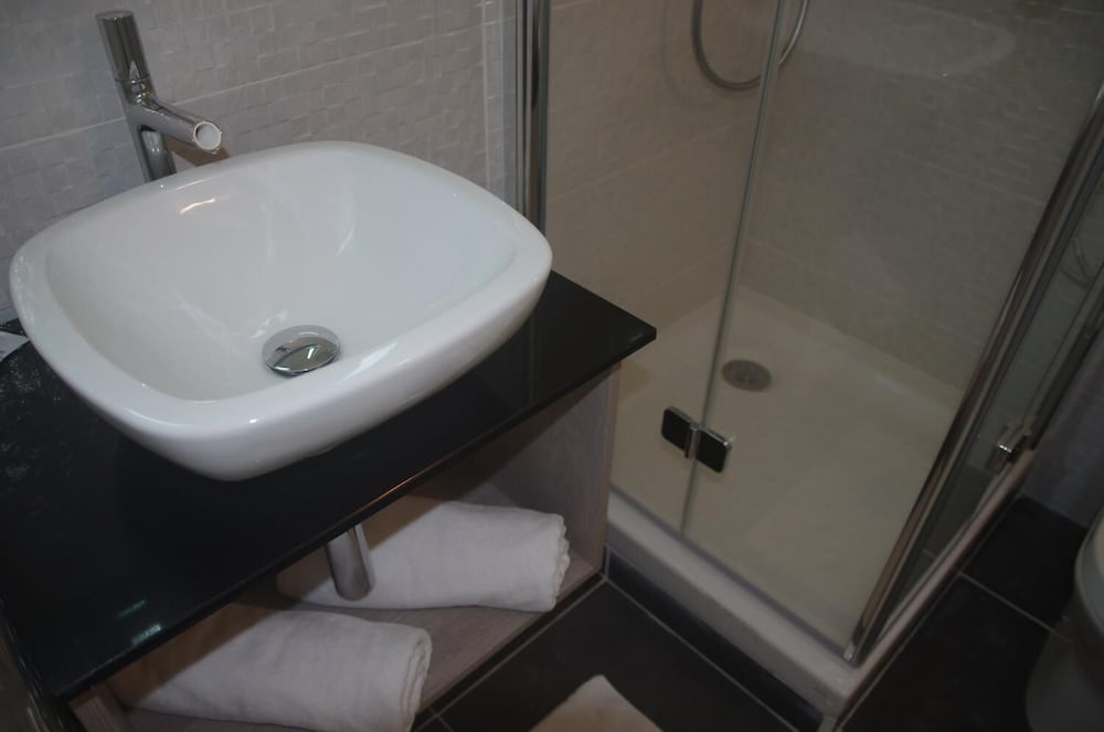 Photo - Hôtel Des Amandiers