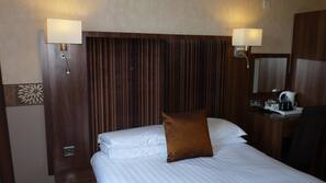 Desk, free WiFi, bed sheets