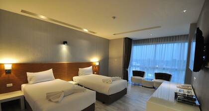 Tanzeno Hotel