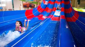 Toboggan aquatique